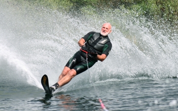 Colin Drew Birmingham Knee Replacement Waterskiing